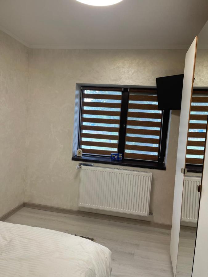 Guest House Тыргу-Жиу Экстерьер фото